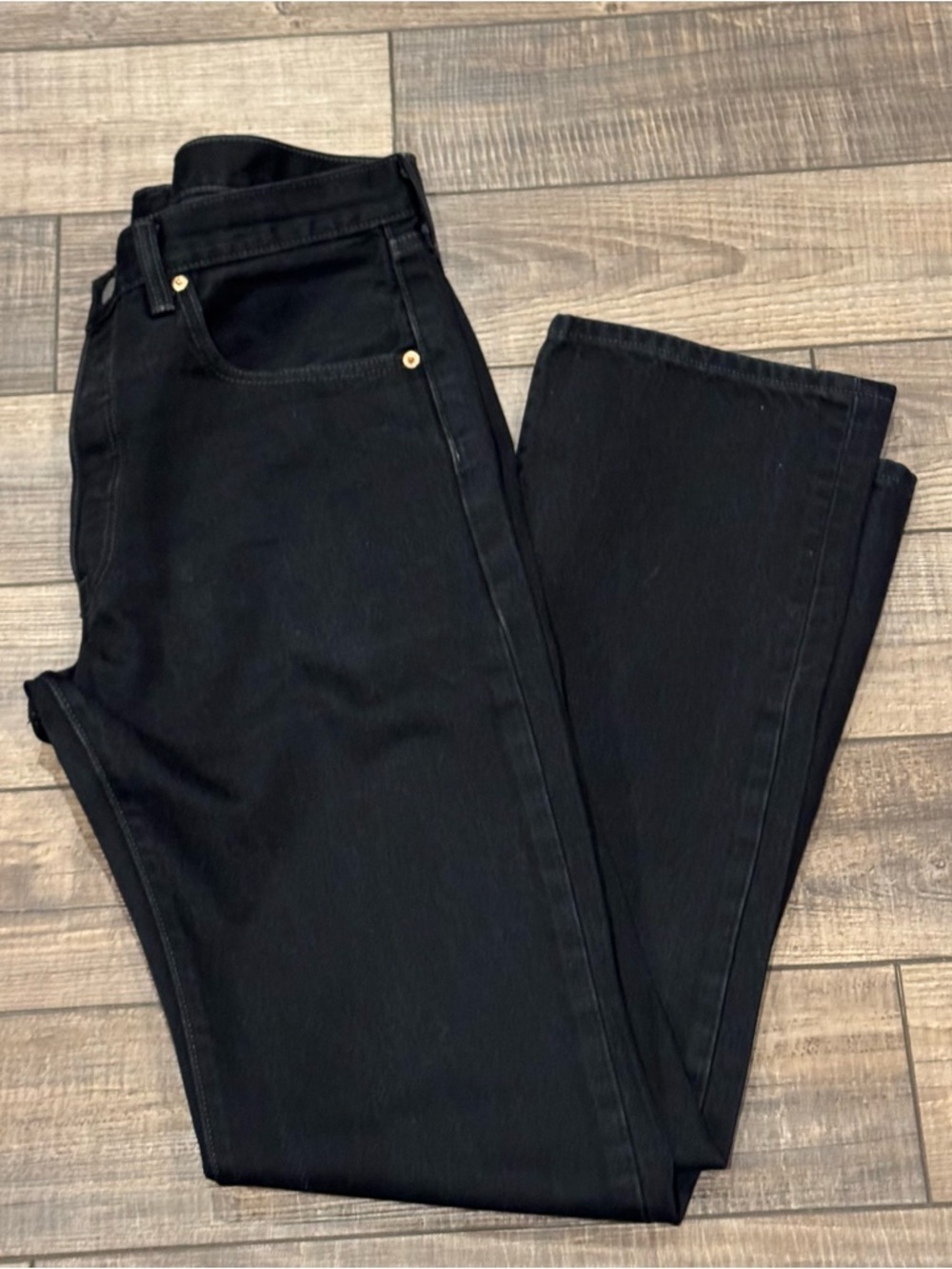 Levis 501 Button Fly Jeans Mens 33 x 34 Black Straight Leg 100% Cotton Denim